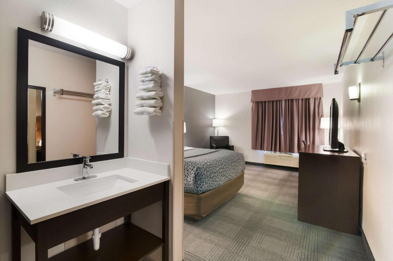 Econo Lodge Williston Dış mekan fotoğraf