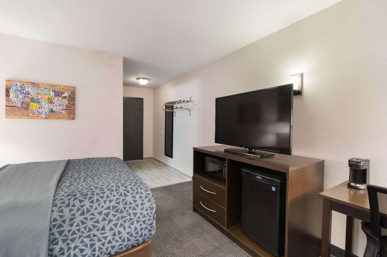 Econo Lodge Williston Dış mekan fotoğraf